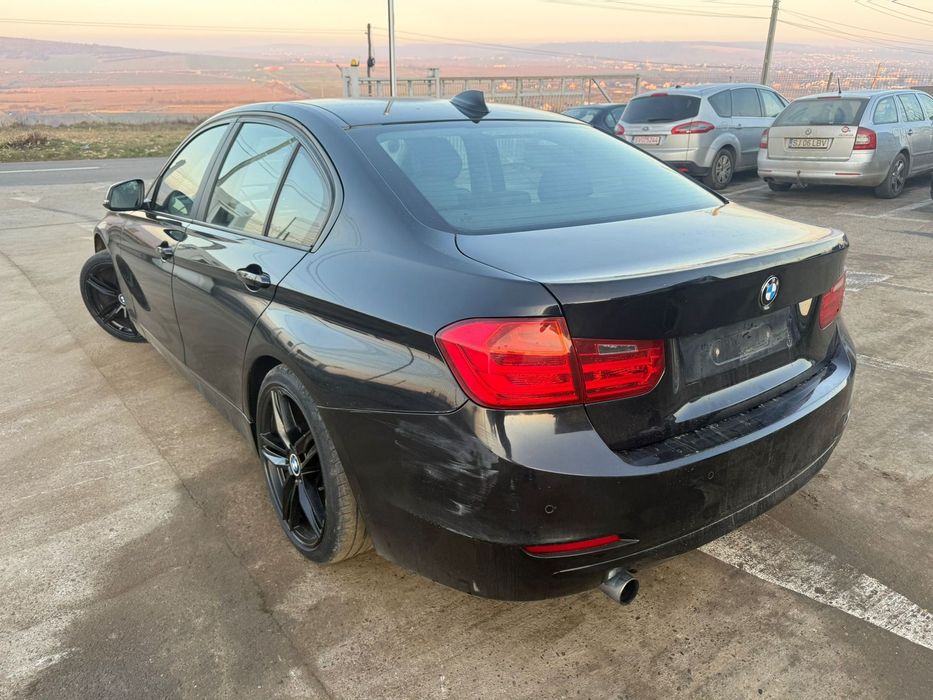 Dezmembrez / Dezmembrari / Piese / Accesorii Bmw f30 2013 negru 2.0d 184 cp berlina