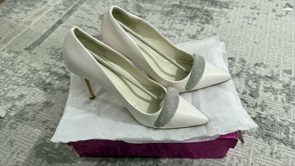 Туфли сатылады….