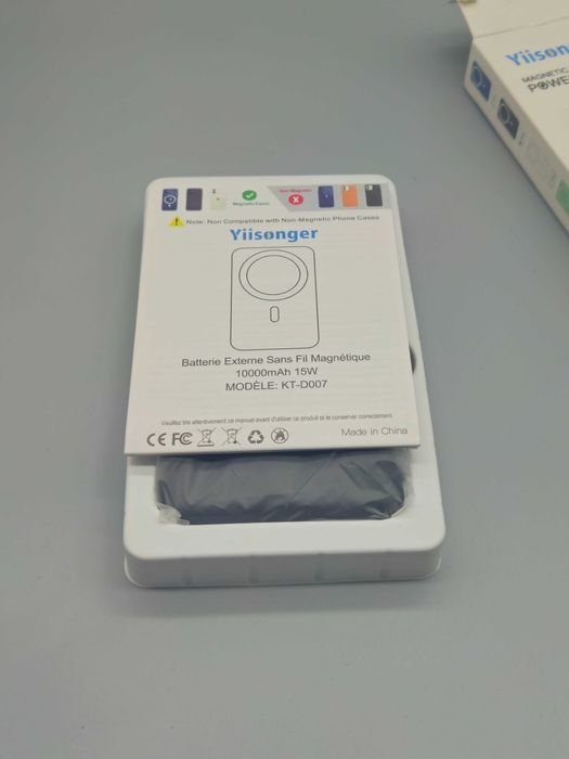 Yiisonger power bank специално за iPhone 12 13 14 15