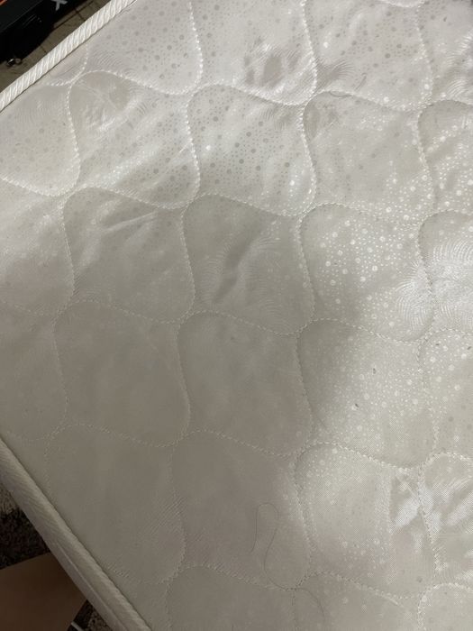 Продаю кровать полуторка