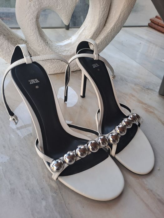 Sandale elegante pentru femei