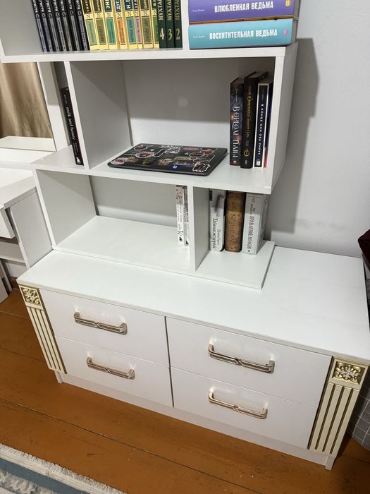 Спальный гарнитур подростковый