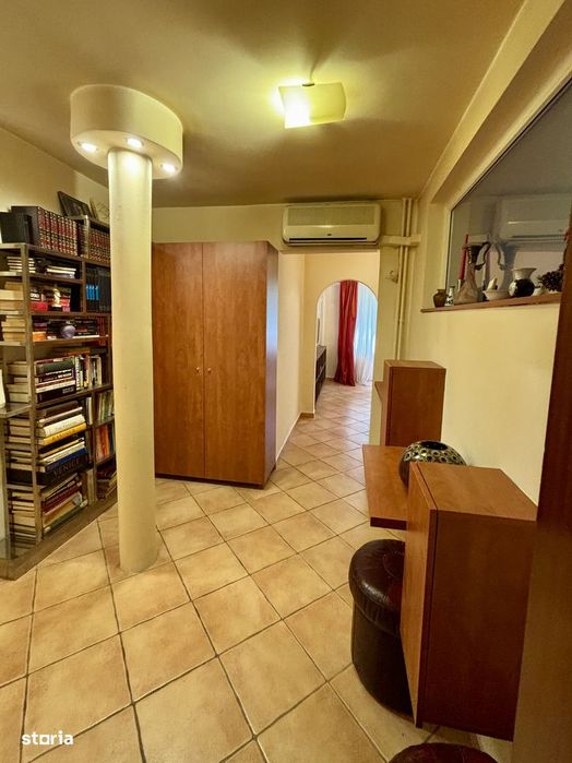 Direct proprietar vând ap 2 camere