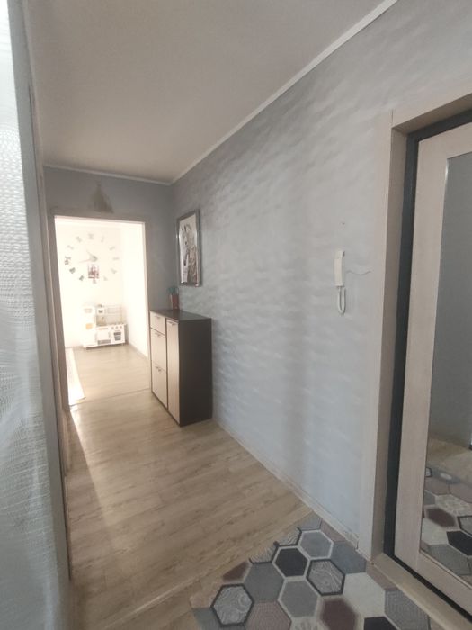 Продам 4-х комнатную квартиру