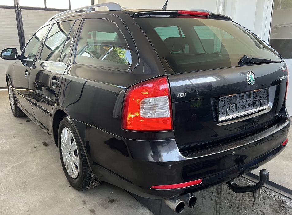 Skoda Octavia 1.6TDi CAY  DSG 2012г НА ЧАСТИ