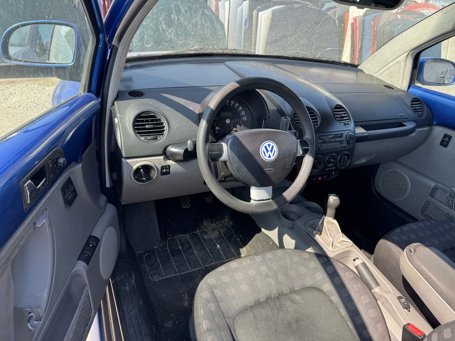 Vw Beetle 2.0i 115hp 2000 На Части