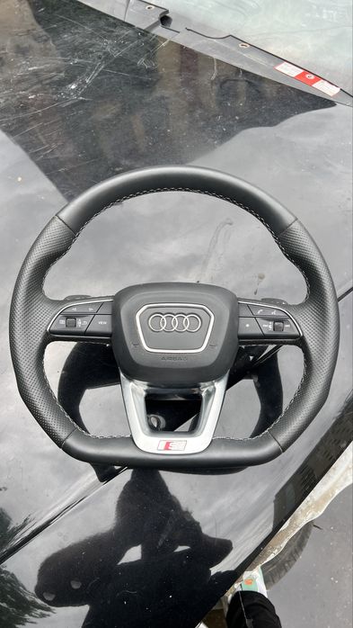 Volan model nou AUDI A4/A5/Q3/Q5 S-line piele perforata impecabil