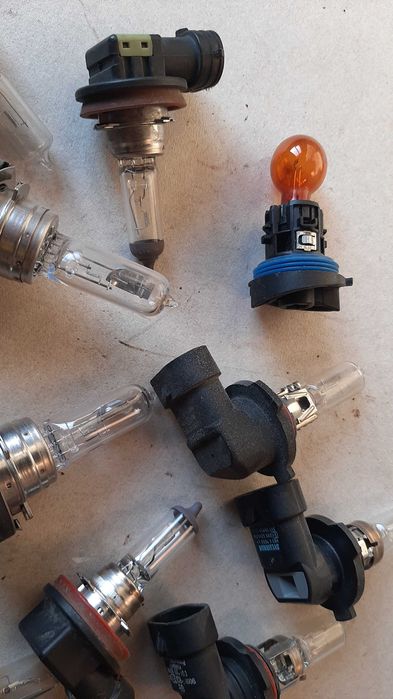 Халогенни крушки за  фарове за мъгла