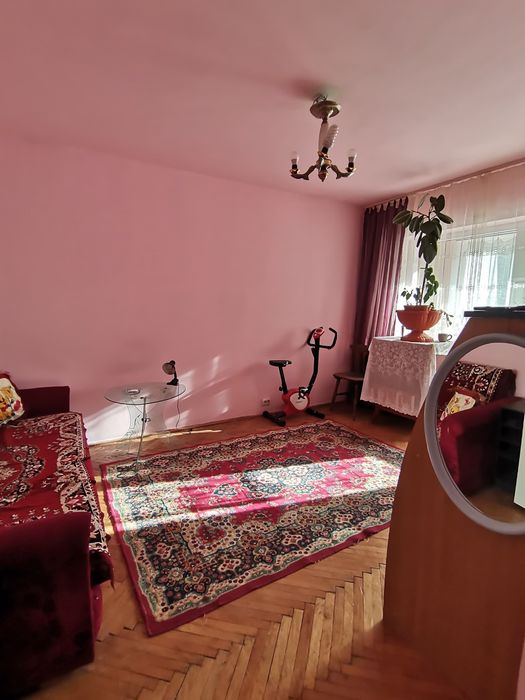 Garsoniera de vânzare 27000 EUR negociabil
