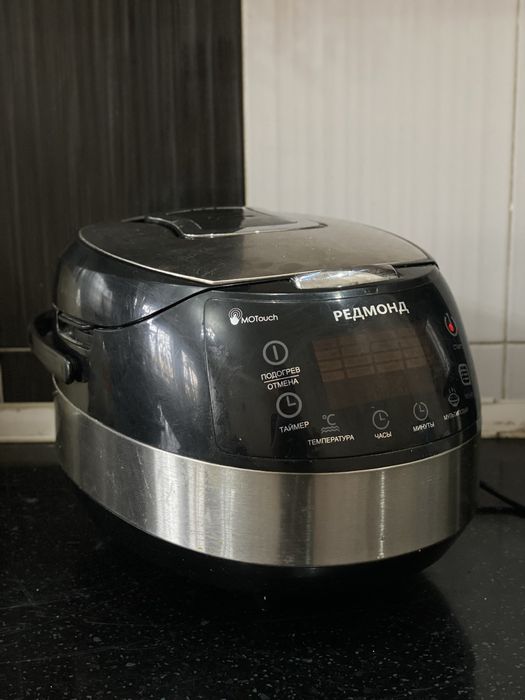 Мультиварка Redmond