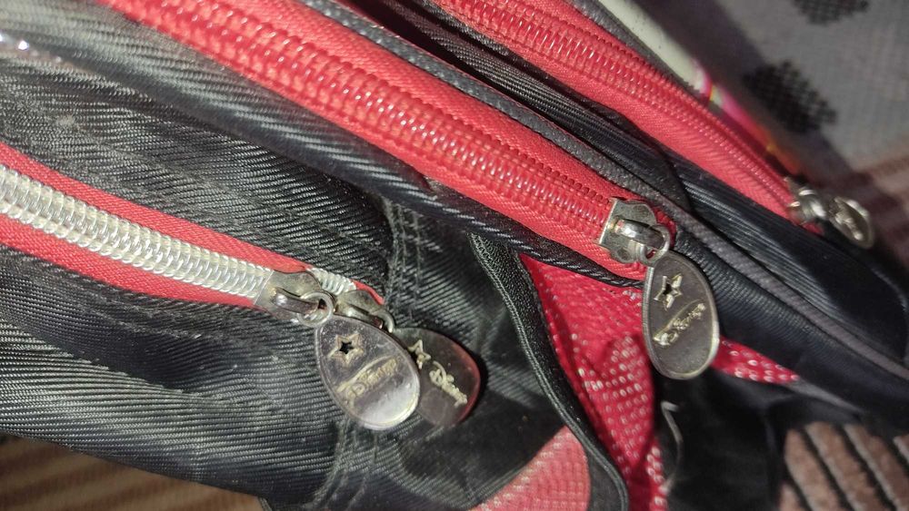 Рюкзак школьный.