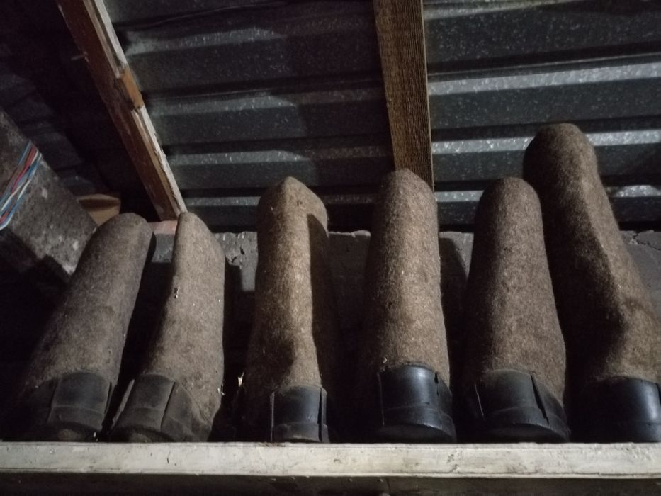 Продам сапоги валенки