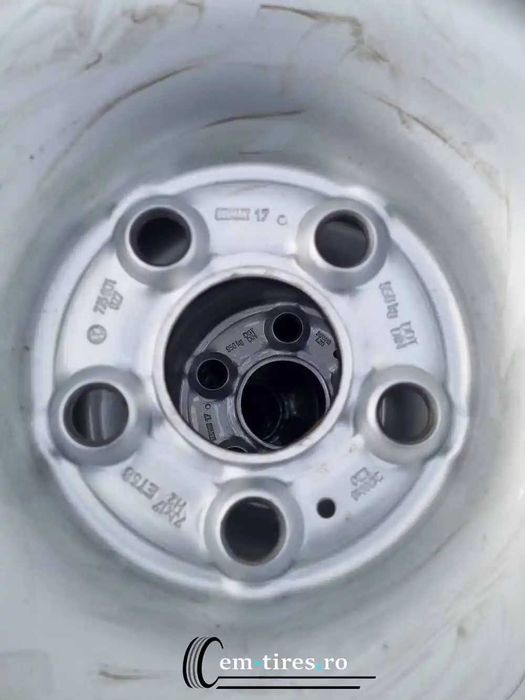 Anvelope All Season 215/60 R17C + Jante otel Tansporter - Caravelle T5