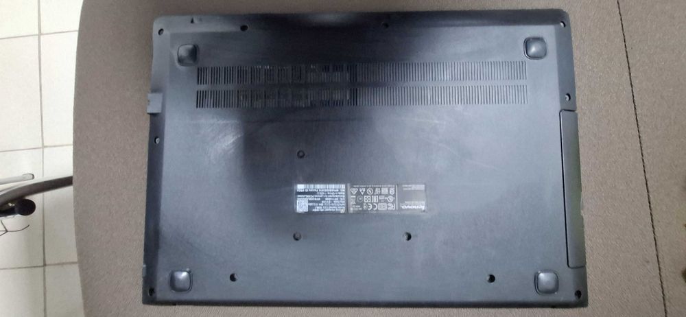Ноутбук Lenovo, 4GB RAM, Windows10, рабочий