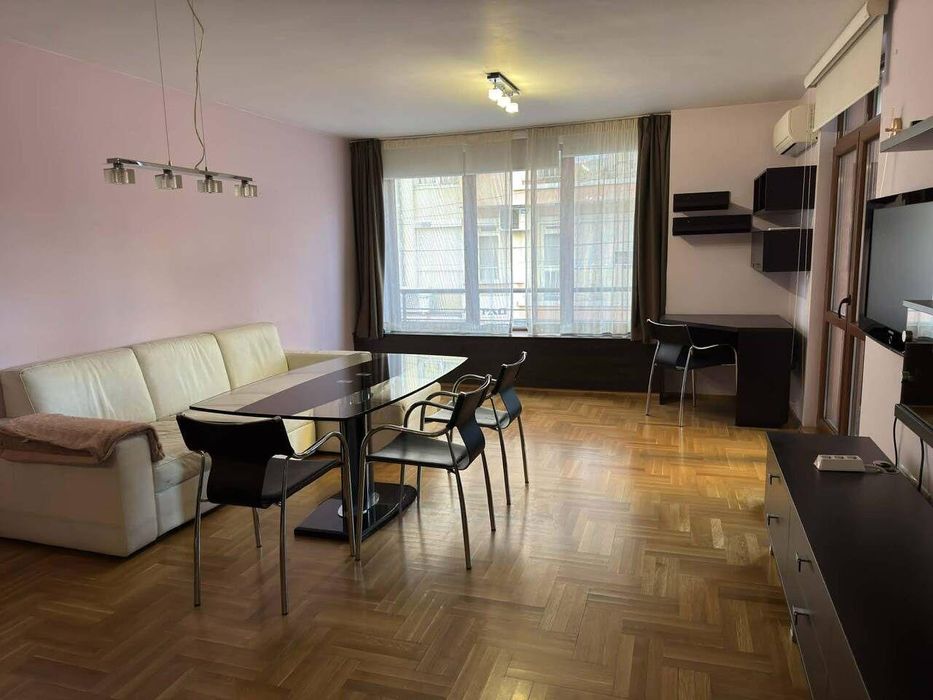 Дава се под наем Двустаен апартамент в Бургас, Център - 68 кв.м за 498.27 € - Снимка #3