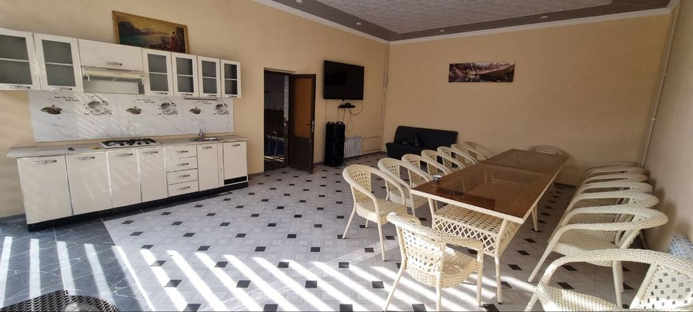 Дача в кругу друзей