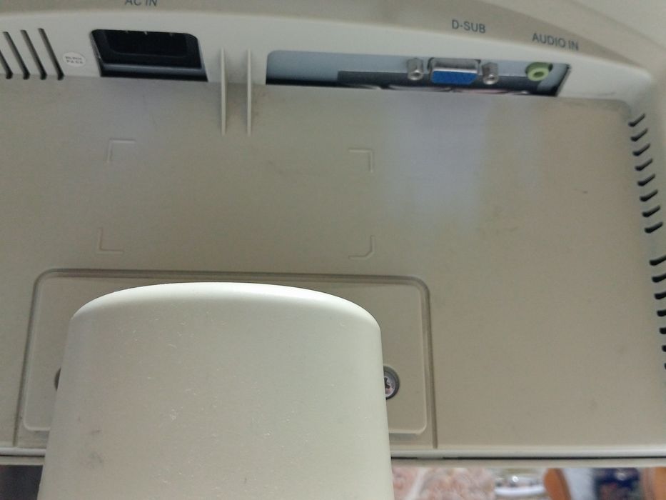 Fujitsu Siemens kompyuter uchun/для компьютера