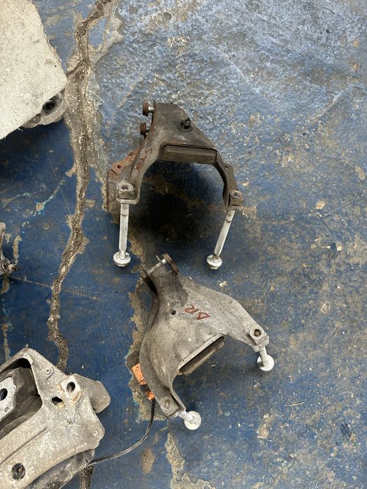 Suport motor cutie traversa cutie audi a4 b8 a5 a6 q5 2.0tdi cgl cjc