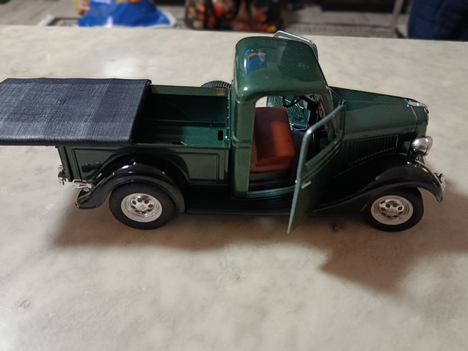 Колекционерски Пикап 1/19