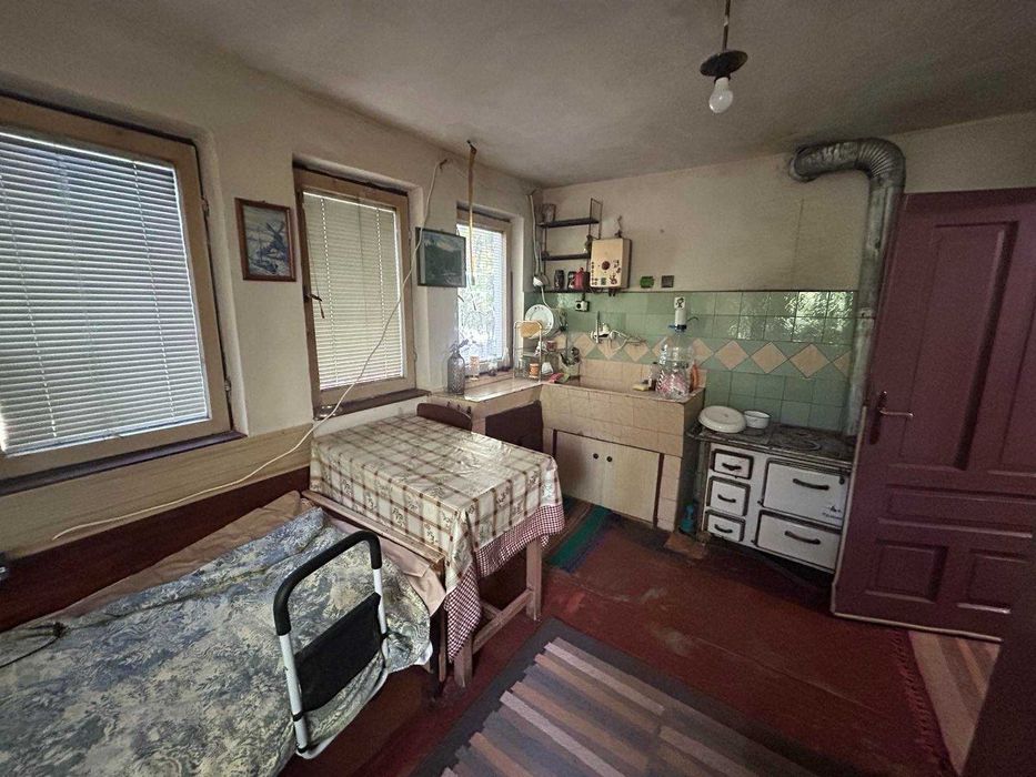 Продава се Къща в с. Славяново, Област Търговище - 252 кв.м за 286 €/кв.м - Снимка #3