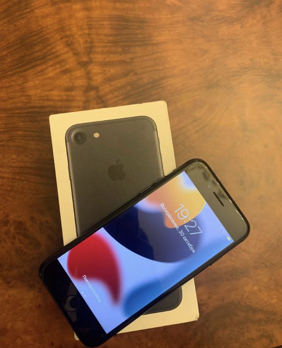 Iphone 7 32 gb idial!