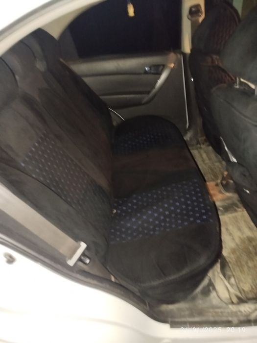 Nexia 3 uchun chexol