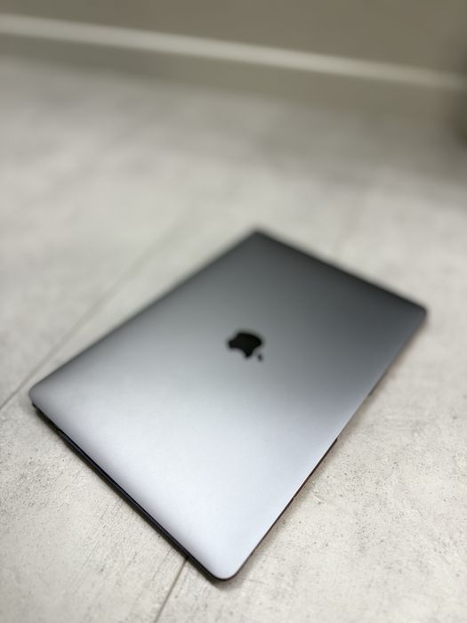 Macbook air 2020 срочно