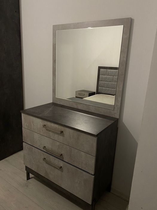 Спальный гарнитур новый