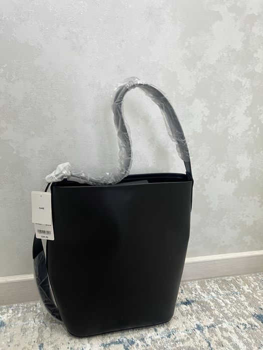 Сумка фирмы Uniqlo