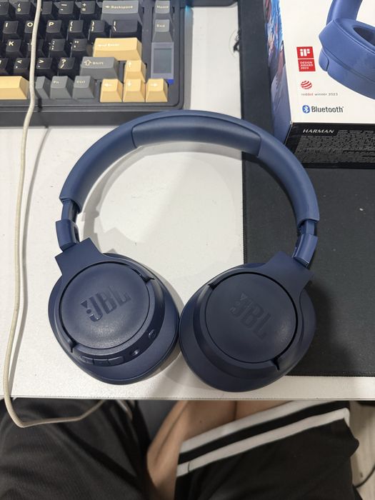 Наушники JBL tune 720bt