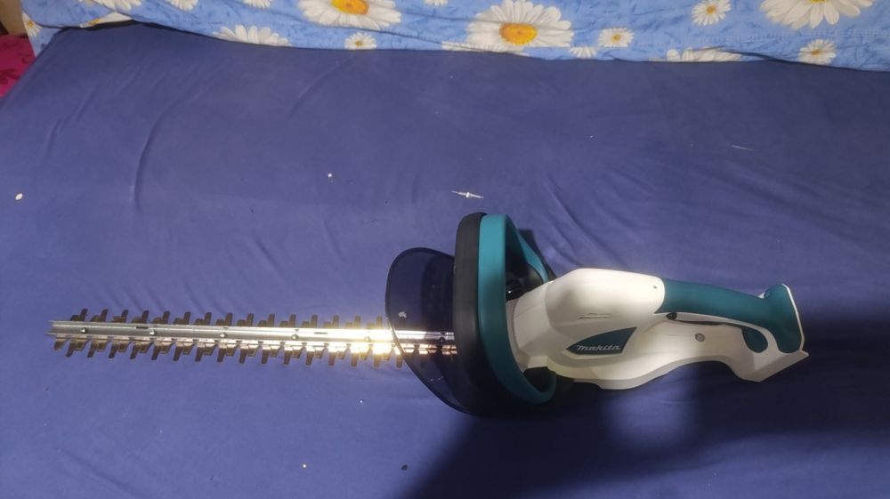 Храсторез Makita