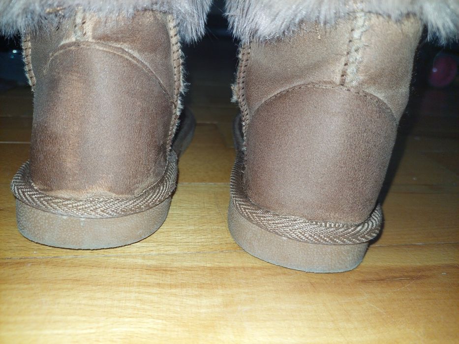 Ghete și UGG fetite