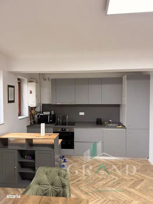 2 camere | Parcare CF | Bloc 2019 | Zona Razoare–in spate la VIVO — fotografia 1