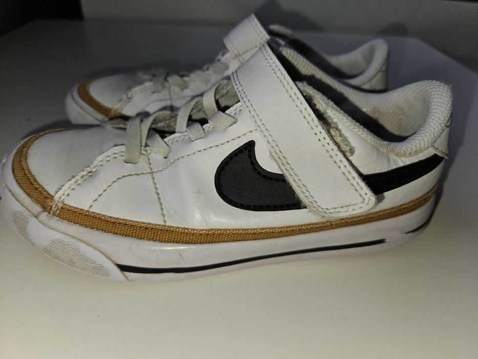 Маратонки Nike 28 номер