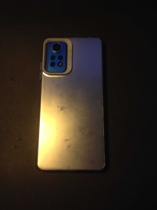 Redmi note 12 pro в хорошем состоянии