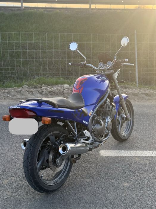 Yamaha XJ600 A2.