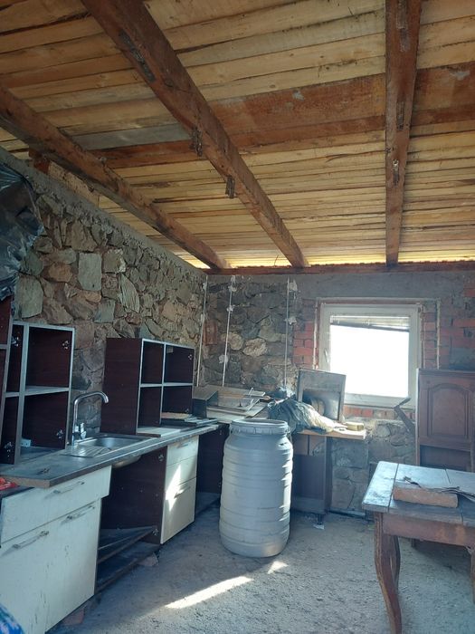 Casa cu teren generos  de vanzare in Goruia