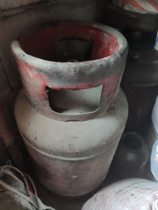 Продам газ балон