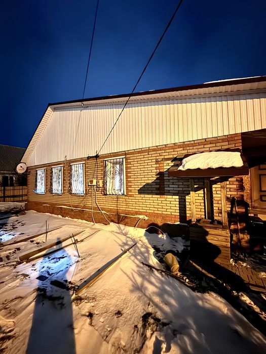 3 комнатный дом, Пархоменко 73 кВ.