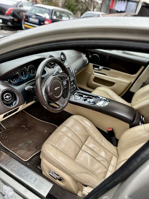 Orice piesa Jaguar XJ LONG 3.0 Diesel 2010-2015