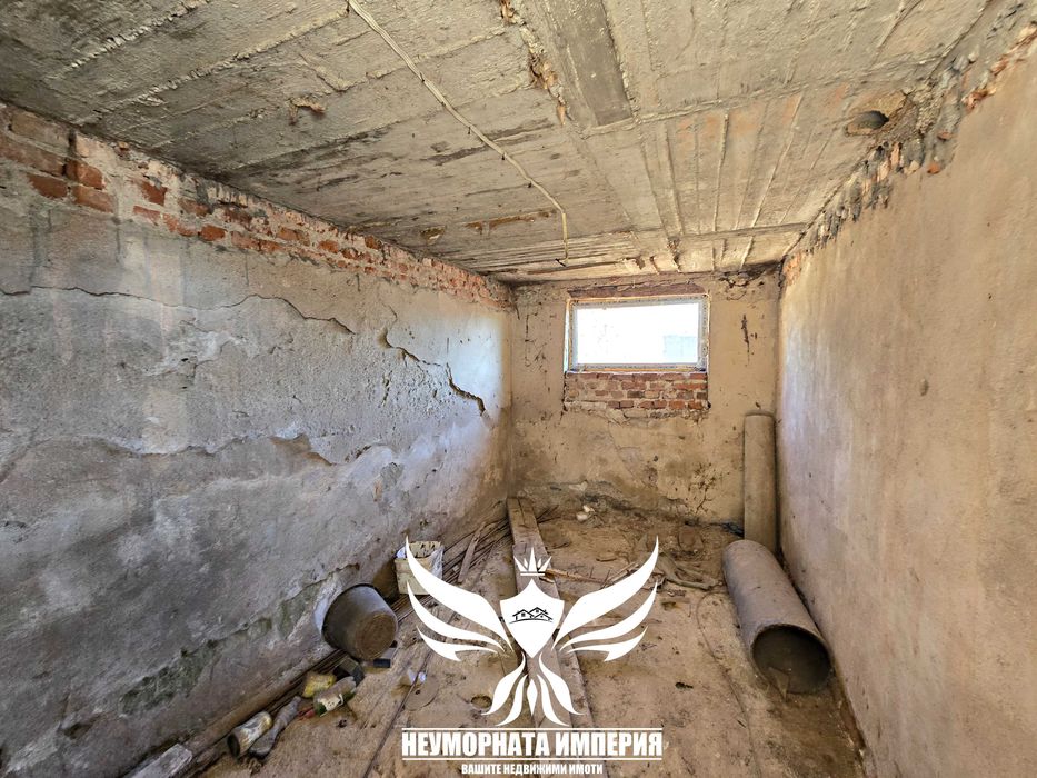 Продавам промишлен склад/цех/сграда 280РЗП парцел 1641кв село Болярци