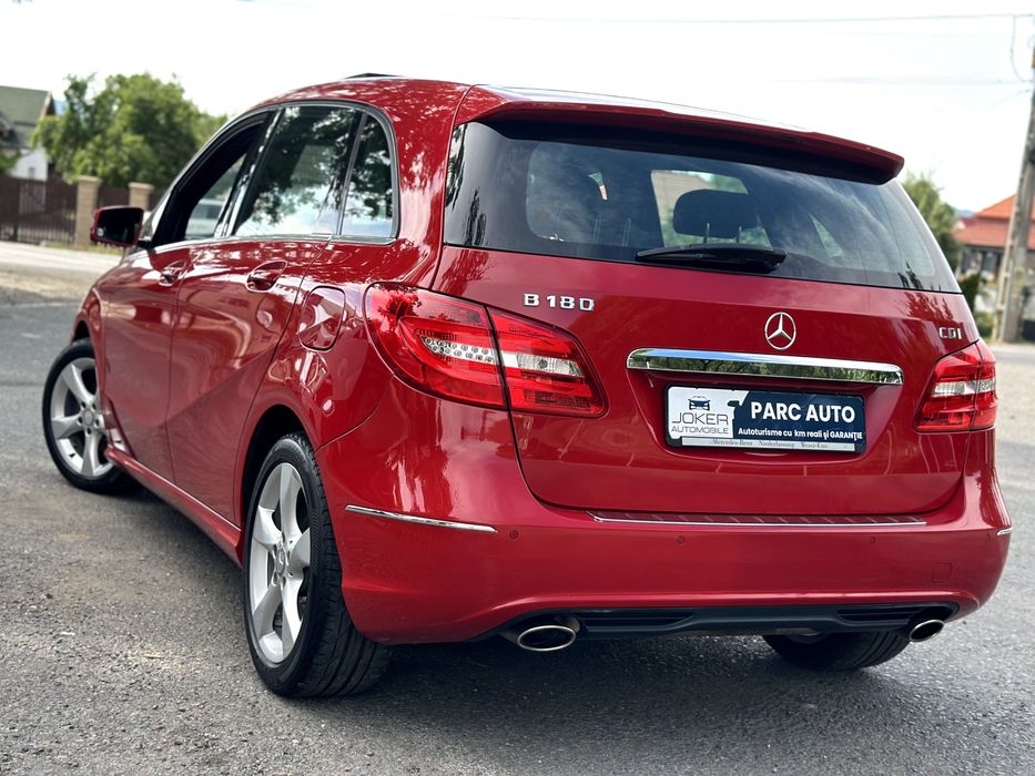 Mercedes B180CDI Avantgarde-Edition Full Extra Panoramic Piele Navi Xenon LED Garanție KmReali Vanzare si in Rate