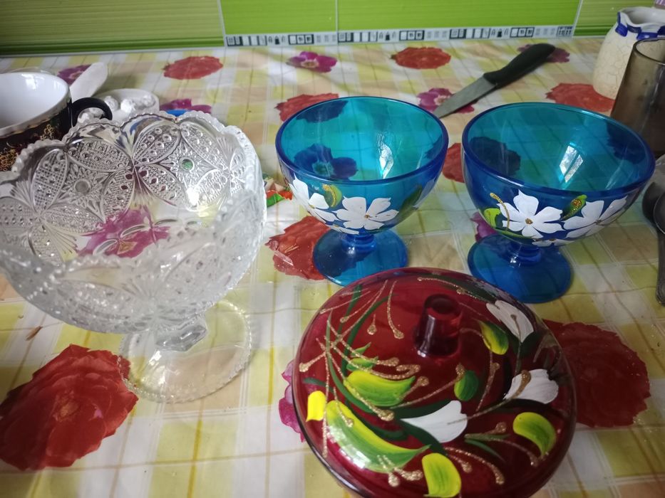 Продаю стеклянную посуду