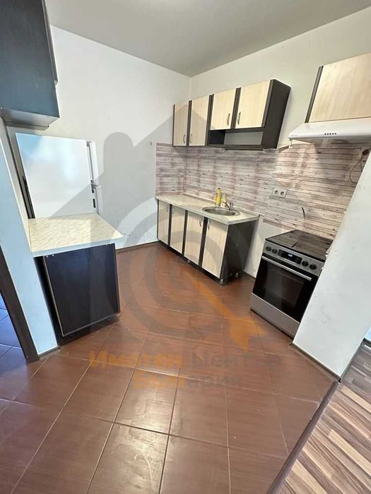 Продава се Тристаен апартамент в София, Витоша - 83 кв.м за 2431 €/кв.м - Снимка #2