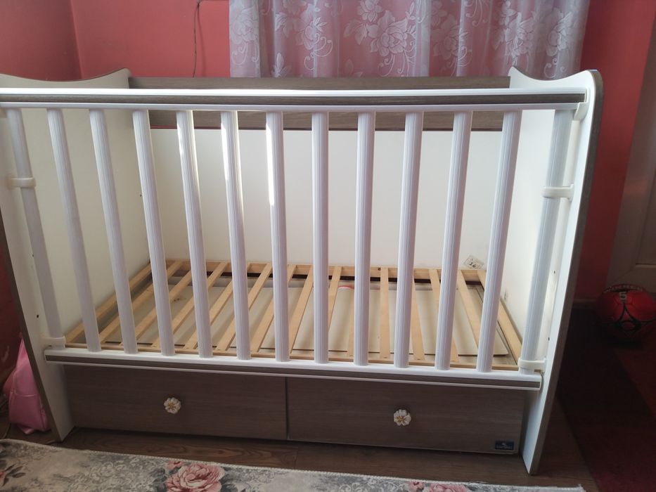 Бебешка количка, кошара за бебе