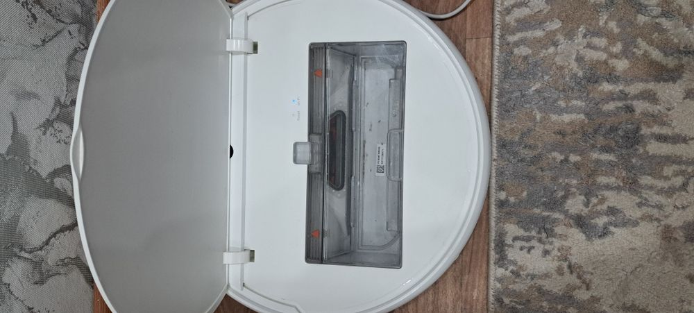 Продам робот пылесос