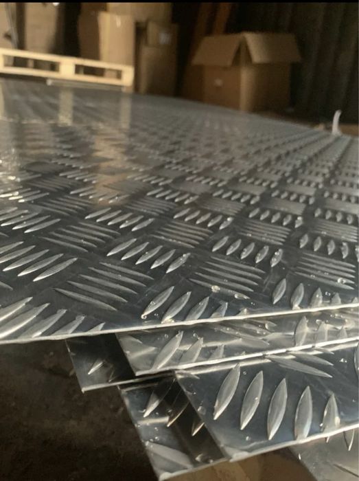 Рефленный алюминиевый лист, Гладкий, Нержавейка пищевая и техническая