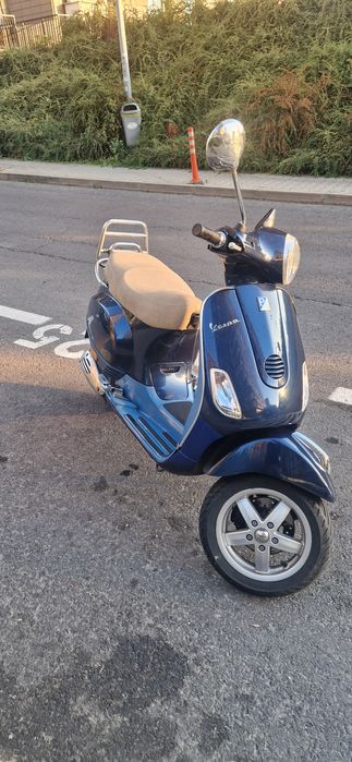Vand scuter Piaggio Vespa LX50 4t