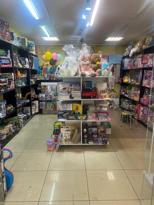 Продам бутик в Люмире