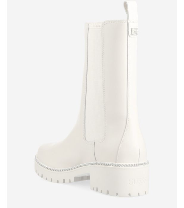 Уникални кожени боти Guess